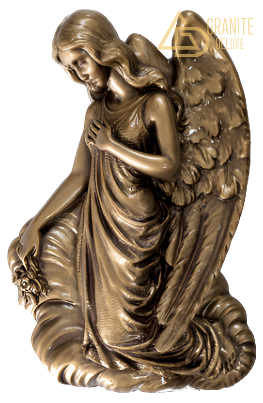 Скульптура ритуальная «Скорбящий Ангел» 995