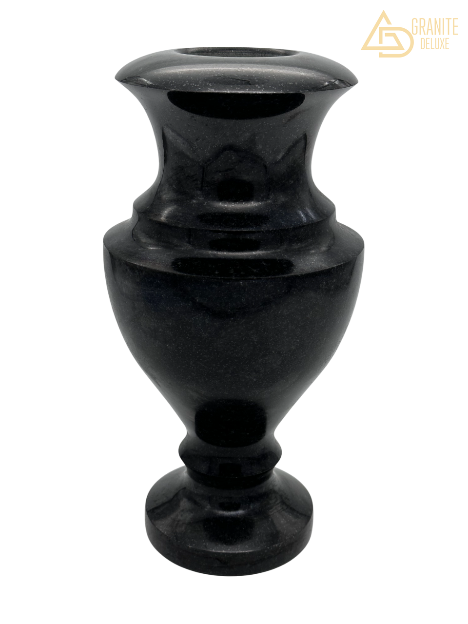 Ваза из гранита, 906