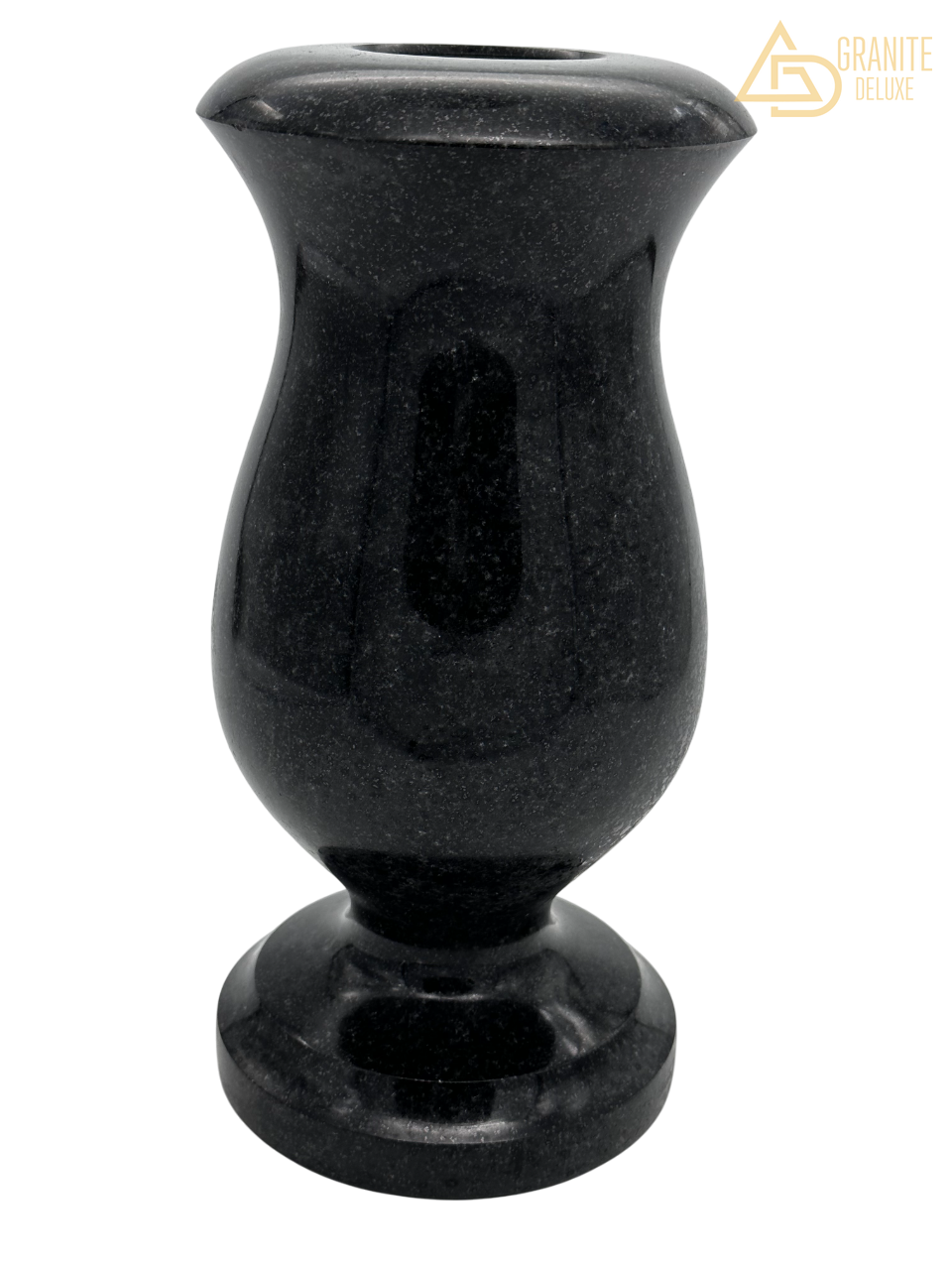 Ваза из гранита, 912