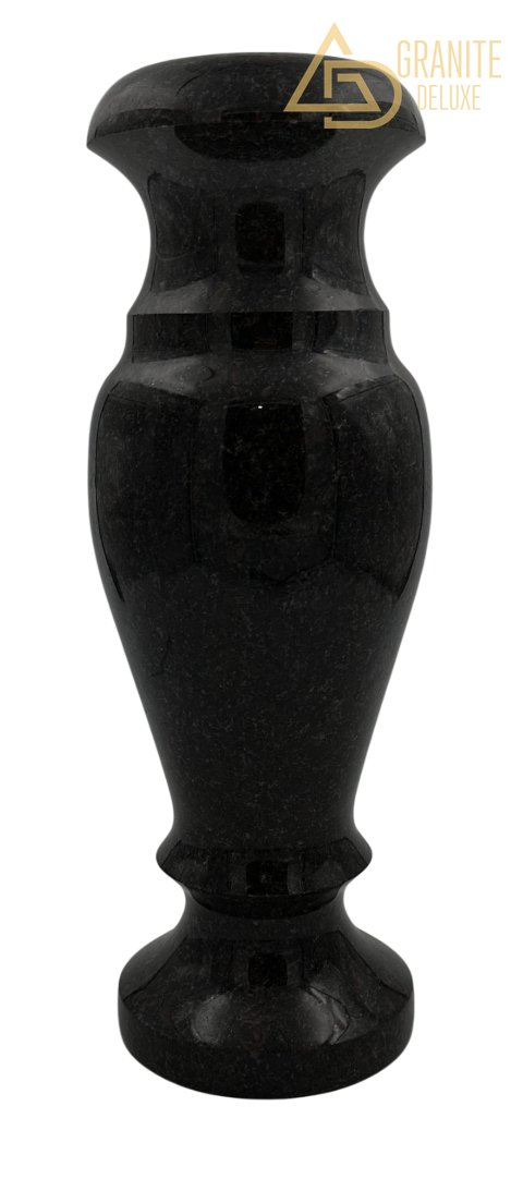 Ваза из гранита, 928